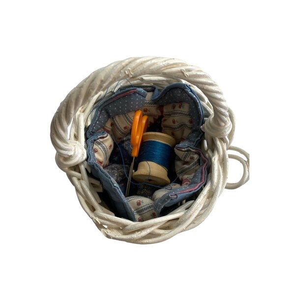 Mini Sewing Basket White Wicker with Liner - Picture 5 of 6